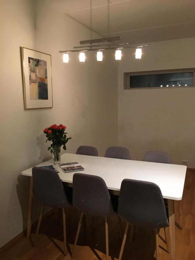 Edel City Apartment トロムソ エクステリア 写真